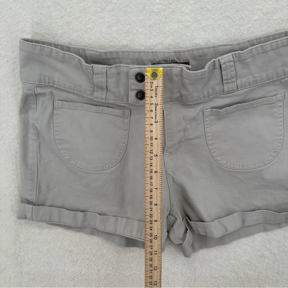 Y2K Mid rise Shorts Lot - Picture 7 of 9